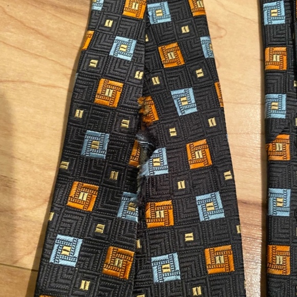 Daniel de Fasson tie - Picture 5 of 5